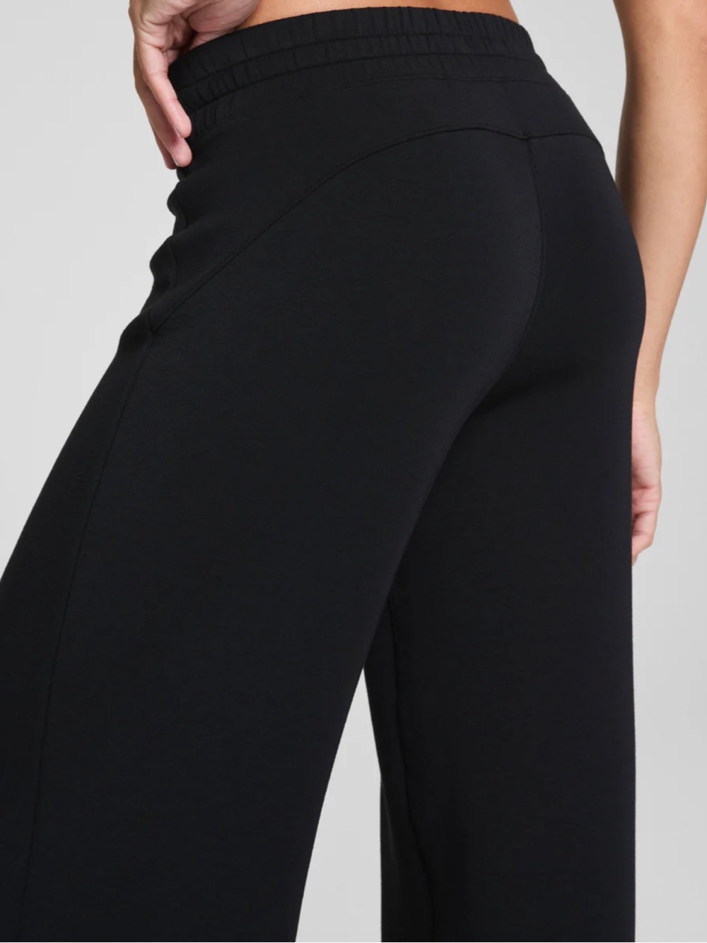spanx air essentials set - Picture 4 of 4